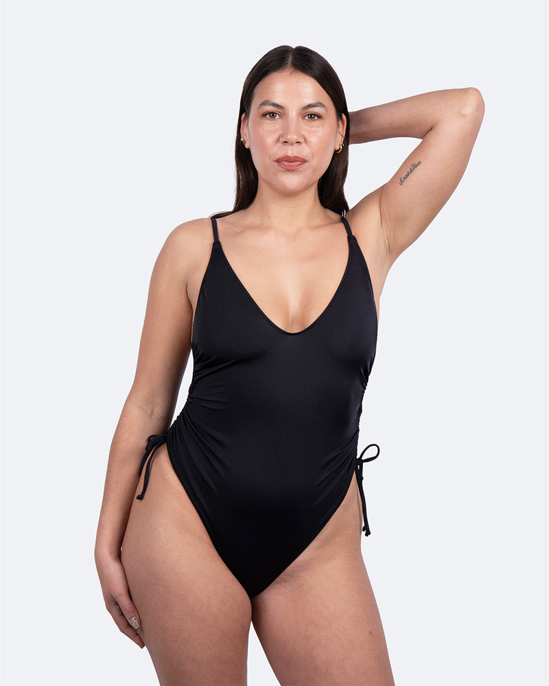 Maillot de bain menstruel une pièce noir