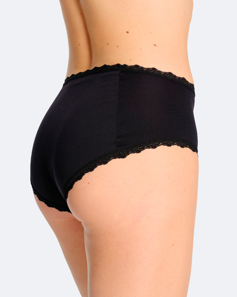 Shorty menstruel noir en dentelle