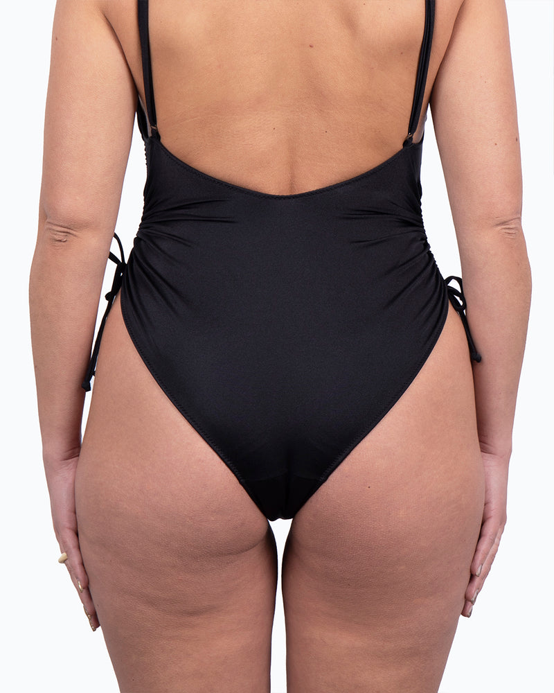 Maillot de bain menstruel une pièce noir