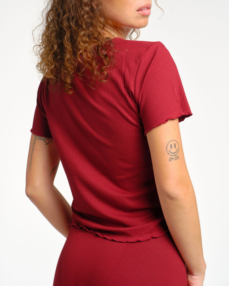 T-shirt côtelé rouge - Moodz.co
